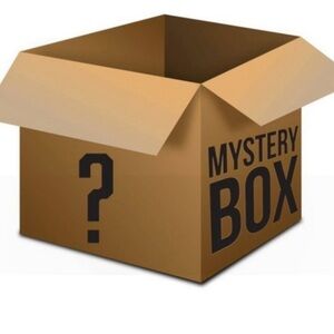 Mystery Box containing 4 women’s items